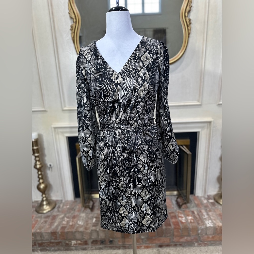 Calvin Klein Snake Print Mini Dress Size 2 Animal Print with belt Workwear‎